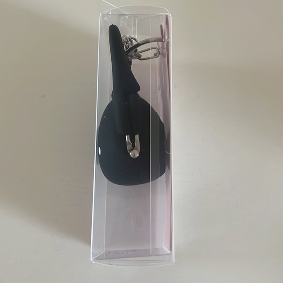 🆕 Small Miffy Keychain Pouch (Black) - Picture 8 of 9